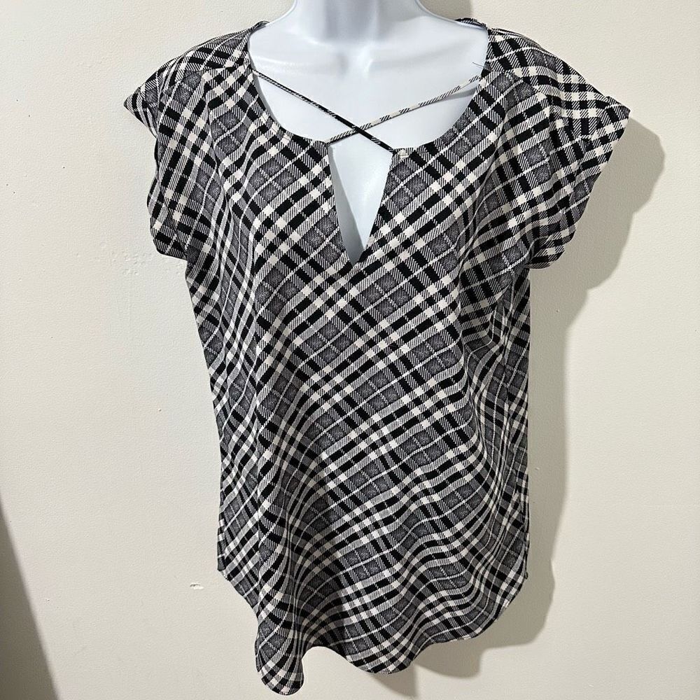 Express Sleeveless Top Size M  Black/white A643